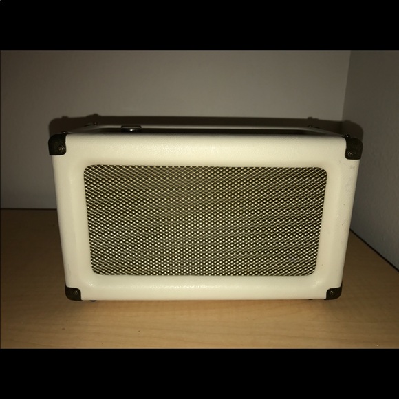 Crosley Wireless Speaker - Picture 2 of 6